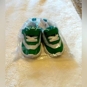 GAP Infant Sneakers